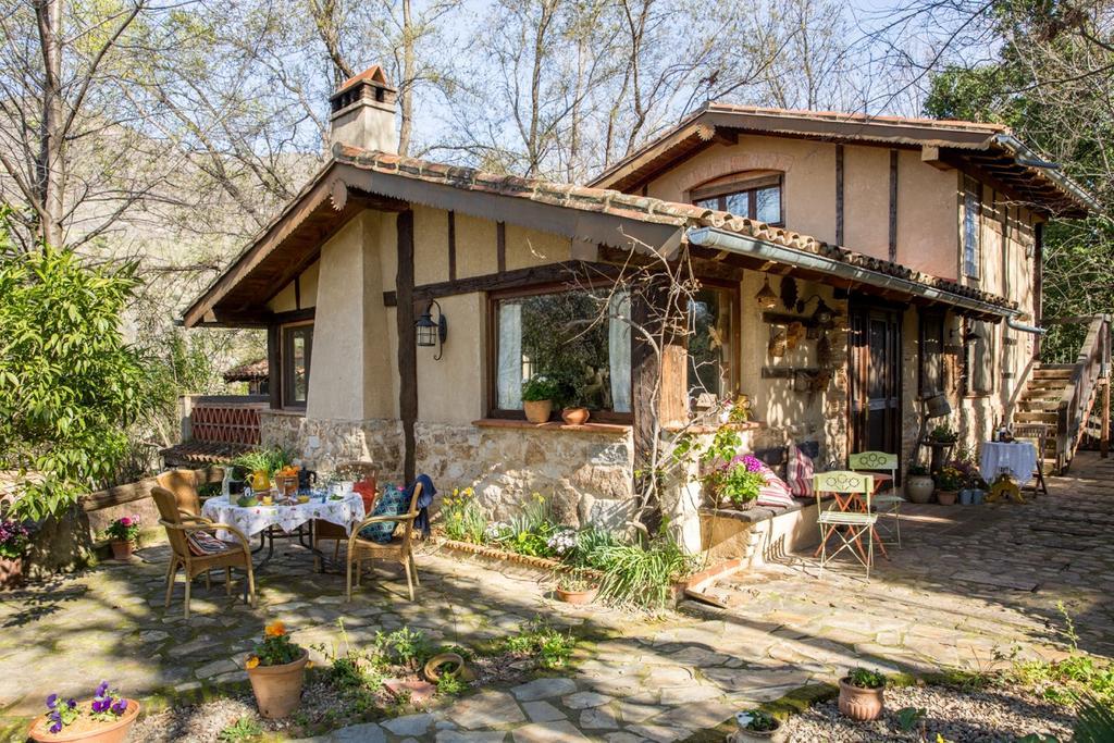 Casa Rural La Casa Del Bosque Navaconcejo Exterior photo